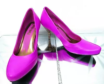 £27 • Buy FIRETRAP Magenta Leather Upper & Lining Court High Heel Shoes UK 7, EU40 New