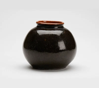 £150 • Buy Studio Pottery Brown Glazed Winchcombe? Bulbous Vase 20th C
