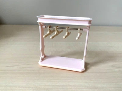£4.99 • Buy Sylvanian Families Madelines Boutique Spares Clothes Rail & 4 Hangers