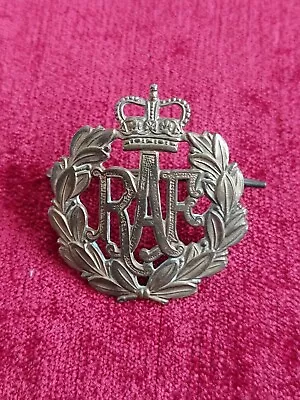 Royal Air Force Cap Badge QC • £12