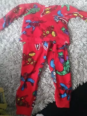 Boys Fleece Marvel Pyjamas Age 7 Years • £1.30