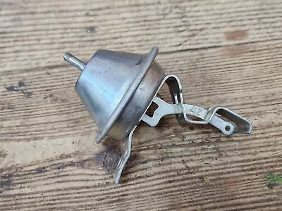 $24 • Buy NEW Chevrolet 1962-64 NOS OEM Delco Remy Vacuum Advance 1116198 D1346