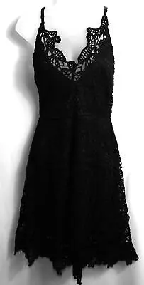 NEW LAYERS PARIS 🌼 QUALITY BLACK CROCHET OCCASION DRESS 🌼 SIZE L 10/12 # Tub* • £16.99