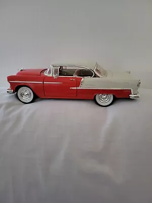 Diecast 1/18 Ertl 1955 Chevrolet Bel Air Red/White • $22.90