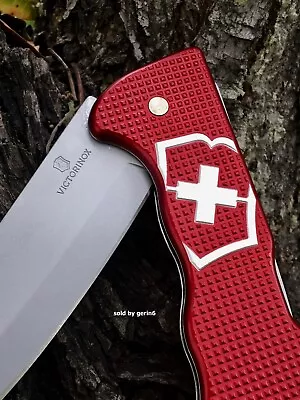 Swiss Army Knife Hunter Pro Clip & Lanyard Red Alox Victorinox 0.9415.20 NIB • $114.50