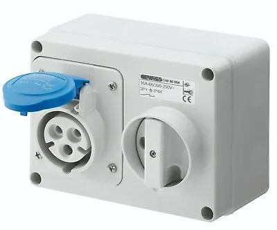 Wall Mounted Socket 16A Horizontal Interlocking 230V IP44 Gewiss GW66004 - Blue • £34.47