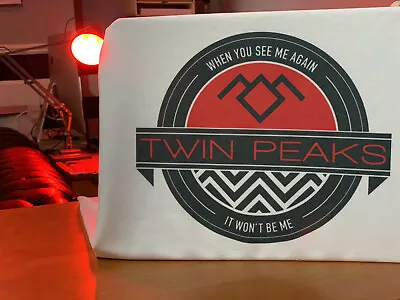 Twin Peaks Emblem T-Shirt - David Lynch Black Lodge Inspired Tee By Rev-Level • £16.49