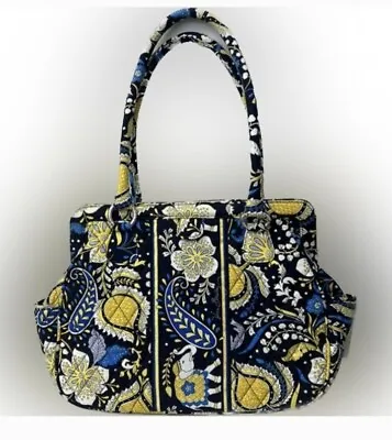 Vera Bradley Frame Shoulder Handbag In Ellie Elephant Print. Excellent Condition • $25