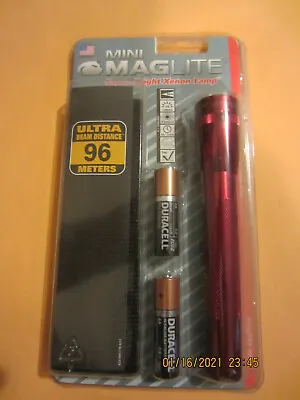 Mini MagLite 96 Meters With Extra 2 Lamps & Holster With Batteries NEW. • $25