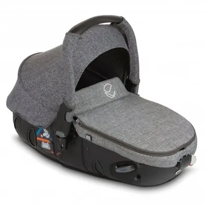 JANE Matrix Light 2 Convertible Car Seat & Carrycot - Squared • £120