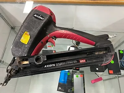 $189.99 • Buy Senco Finish Nailer Air Nail Gun Model A250FN