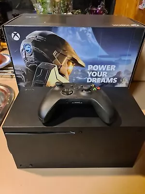 $600 • Buy Xbox One Series X And Games