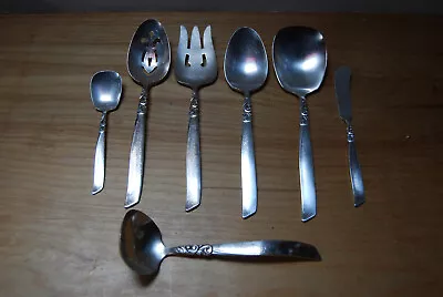 7pc Oneida Community SOUTH SEAS Silverplated Serving Utensils • $50