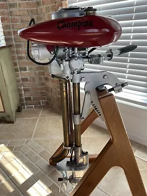 Outboard Motor - Antique • $1400