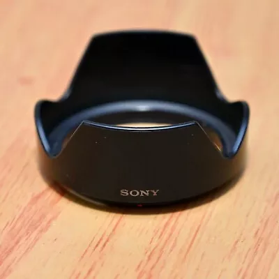 $19.99 • Buy Sony ALC-SH112 / NEX SEL18-55mm Lens Hood - BARGAIN