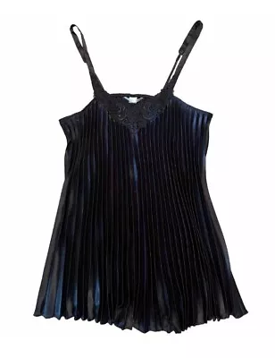 Victoria’s Secret Black Accordion Pleated Mini Slip Dress • $24.95