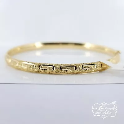 14kt Yellow Gold Glitter Cut Greek Key Cut Oval Bangle Bracelet * 7 1/4  Beauty! • $559