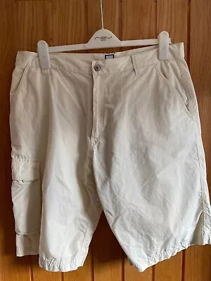 £12.99 • Buy Musto Shorts Sailing Size36  Waist White/off White Lightweight 
