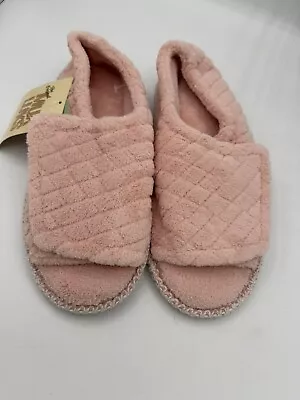 MUK LUKS Women's Micro Pink Chenille Open Toe Slippers Sz 7-8 Hook Loop Closure • $11.49