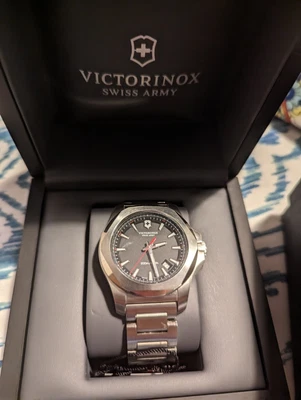 £325 • Buy Victorinox Swiss Made Swiss Army INOX Watch Sapphire Crystal Brand New With Tags