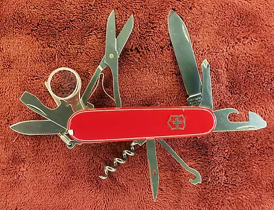 🔪 🔪 Victorinox Explorer Red 91 Mm Swiss Army Knife W/ Magnifying Glass • $38.95