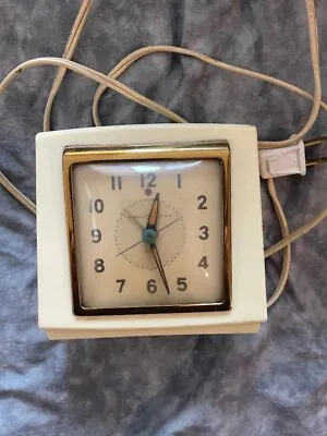 Vintage General Electric Alarm Clock Model 7H174 Tested Working USA • $11