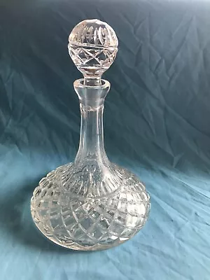 Pre-Owned Clear Glass / Cut Crystal Liquor / Booze / Whiskey / Bar Decanter • $22