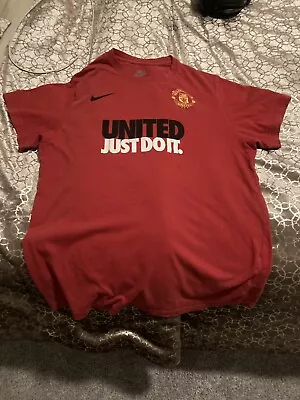 Nike Manchester United Home Football Adult Small Red Slim Fit T Shirt Pre Owned • $14