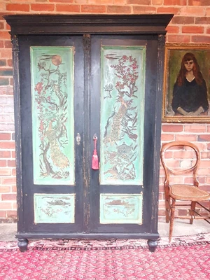 £1200 • Buy Vintage Painted Pine Linen Press/ Wardrobe With Inlaid Chinoiserie 