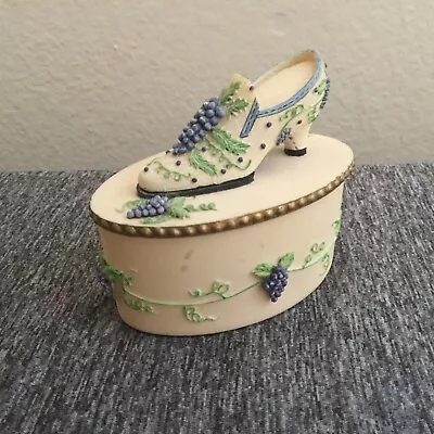 Vintage Loretta Women’s Shoe Trinket Box • $14.99