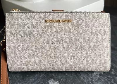 Michael Kors Jet Set Travel Large DoubleZip Wristlet Wallet MK Logo Vanilla • $63.95