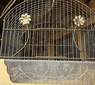 VINTAGE  ART DECO Style METAL WIRE DOME BIRD CAGE🐥🦜 • $63.48