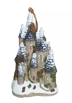 Vintage David Winter Fairytale Castle Resin Christmas Holiday Ornament 2 3/4  • £6.97