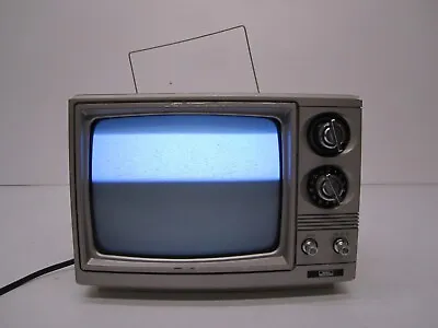 Vtg 1980s Sears Solid State Portable Television TV Model 401 .50000250 9  Screen • $52.46