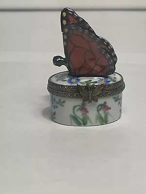 Butterfly Limoges Box As Is  (read Info) • $15