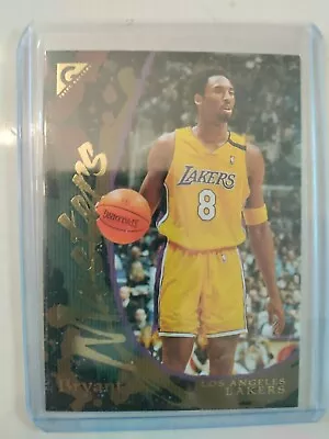 2000-01 Topps Gallery Kobe Bryant Masters Art Parallel #109 Los Angeles Lakers  • $12.99