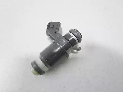 898101T74 Mercury Mariner Outboard 25 HP 4-Stroke Fuel Injector • $120