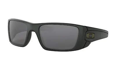 Oakley Fuel Cell Matte Black/ Grey Polarized OO9096-05 • $166