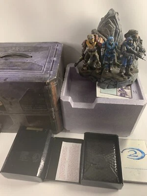 $99.99 • Buy Halo: Reach Legendary Edition - Xbox 360 - W/Noble Team Statue - Letter / Box