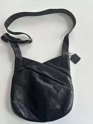 Osgoode Marley Black Leather Crossbody Bag Purse Pocket Multiple Compartments • $10