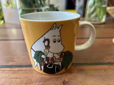 [preowned] Moomin Mug Moomin Mamma Apricot Picnic Trip Arabia Iittala Finland • $35