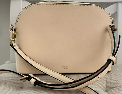 Oroton Crossbody • $90