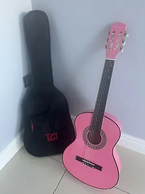 £20 • Buy Pink Children’s Guitar With Case And Guitar Book For Young Beginners