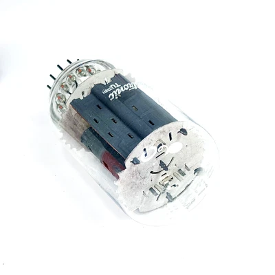 $14.99 • Buy GE 38HE7/38HK7  Damper Diode-Beam Power-Endtetrode TUBE NOS ORIGINAL BOX