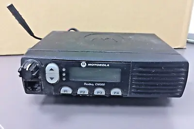 Motorola Radius CM300 UHF 32 CH AAM50RPF9AA1AN 40 W Mount PROGM NO MIC • $269