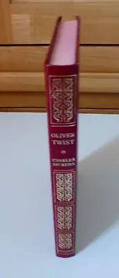 Oliver Twist By Charles Dickens - Collins Hardback Edition 1977 • £7