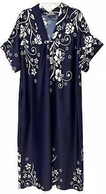 CW Classics Mumu House Dress Womens Sz Medium Blue White Floral Front Zip Kaftan • $17.94
