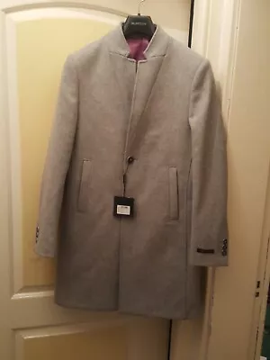 £99.99 • Buy Gents HOLLAND ESQUIRE Pea Coat. Size 40. Colour Silver.