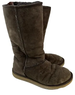 Women's UGG Classic Tall Suede Sheepskin Snow Boots Chocolate Brown Size 8 • $28