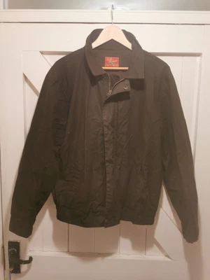 £25 • Buy RM Williams Oilskin Bomber Jacket. Sz M. Dark Brown.
